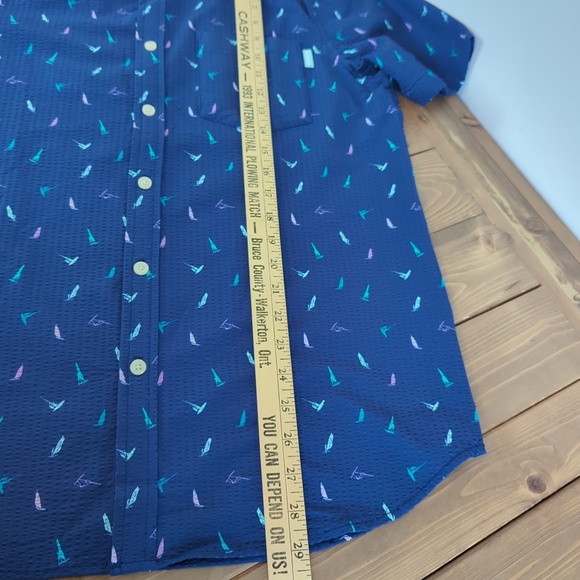 Chubbies Men’s M Blue Sailboat Nautical Print Short Sleeve Button Down S… - Picture 6 of 8